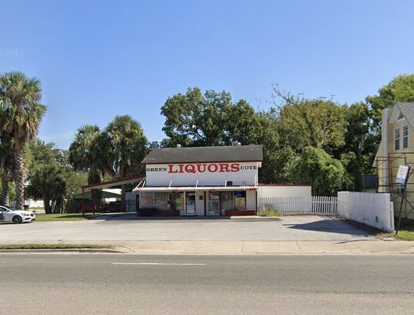 Retail For Sale: 208 N Orange Ave, Green Cove Springs, FL 32043